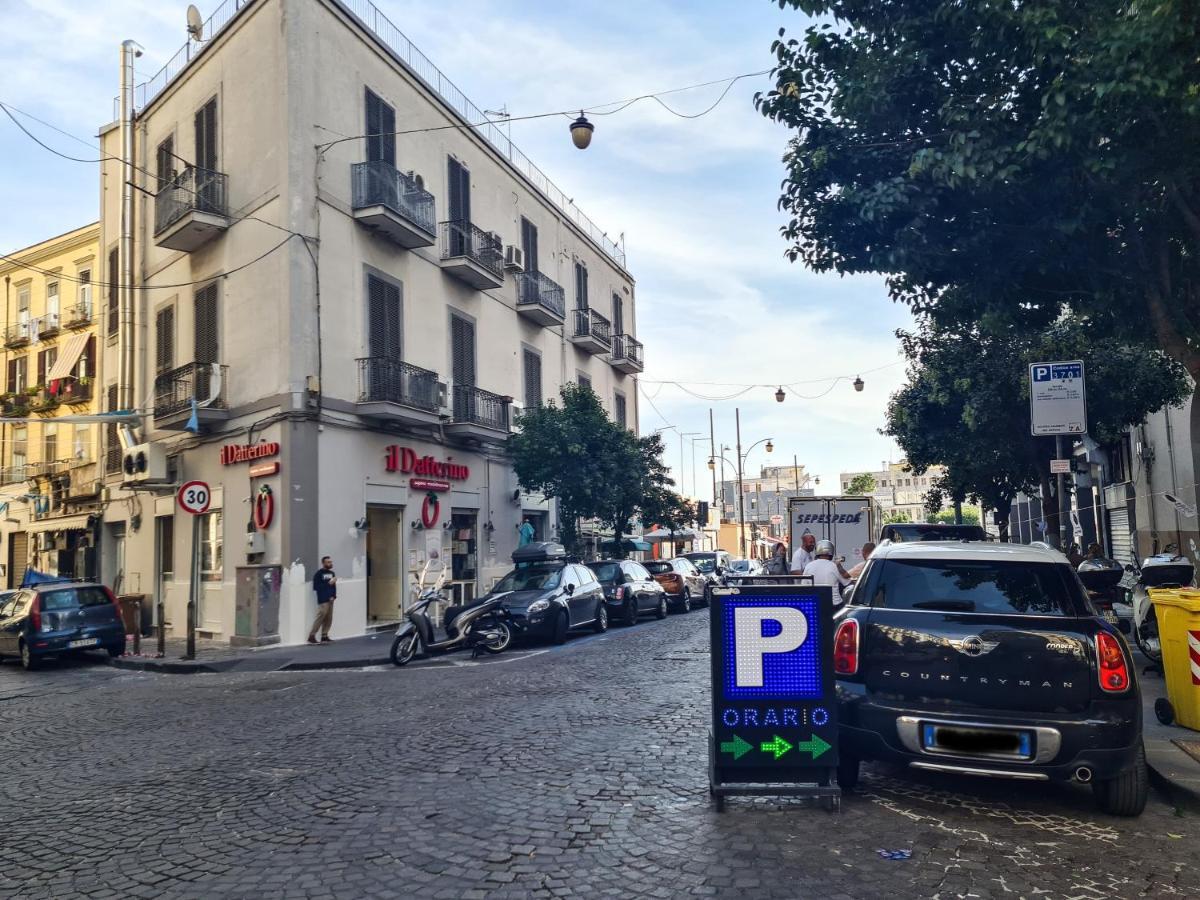 Partenope Dorata Naples Extérieur photo